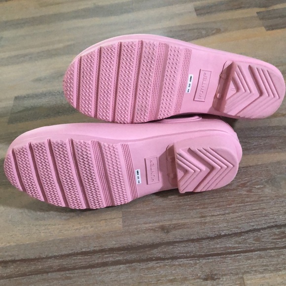 Hunter Barely Pink Ankle Boots US SZ 5 - Picture 5 of 7
